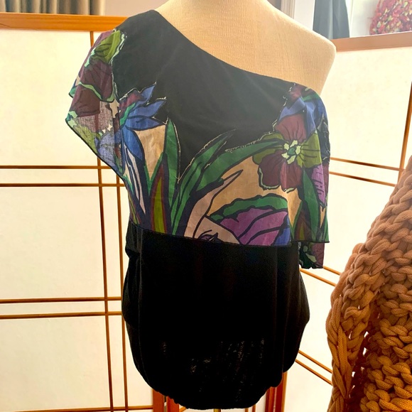 New FREE PEOPLE One Shoulder Floral Shirt - Picture 3 of 6